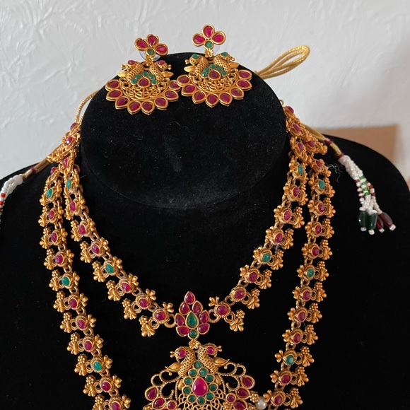 Necklace 2 with earrings - Picture 2 of 4